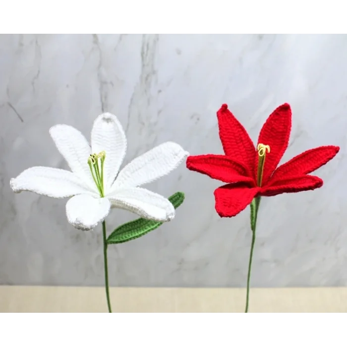 BUĞZ El Örgüsü Zambak Çiçeği