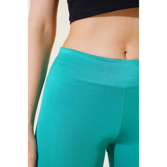 BUĞZ Esnek Yüksek Bel Yeşil Uzun Parlak Disco Tayt ( BUĞZ )