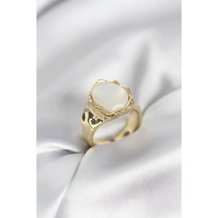 BUĞZ Gold Renk Beyaz Taşlı Vintage Kadın Yüzük