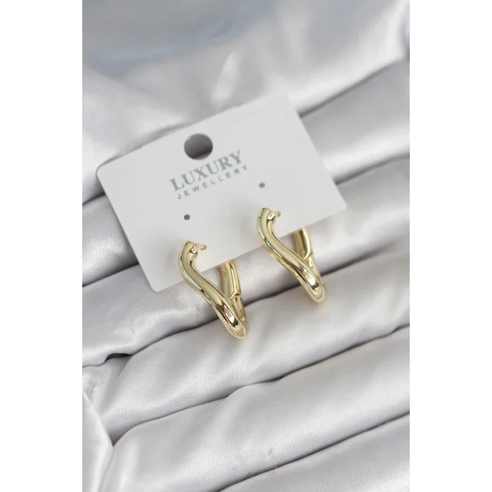 BUĞZ Gold Renk Eğik Halka Model Pirinç Kadın Küpe