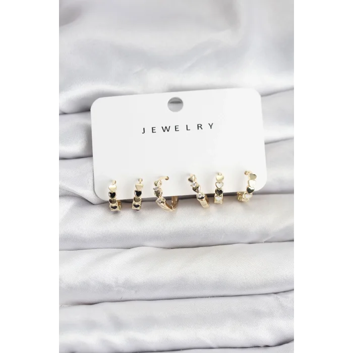 BUĞZ Gold Renk Pirinç Minimal Kalp Detaylı Kadın Küpe Seti