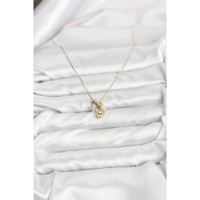 BUĞZ Gold Renk Pirinç Minimal Kelebek Charmlı Kadın Kolye