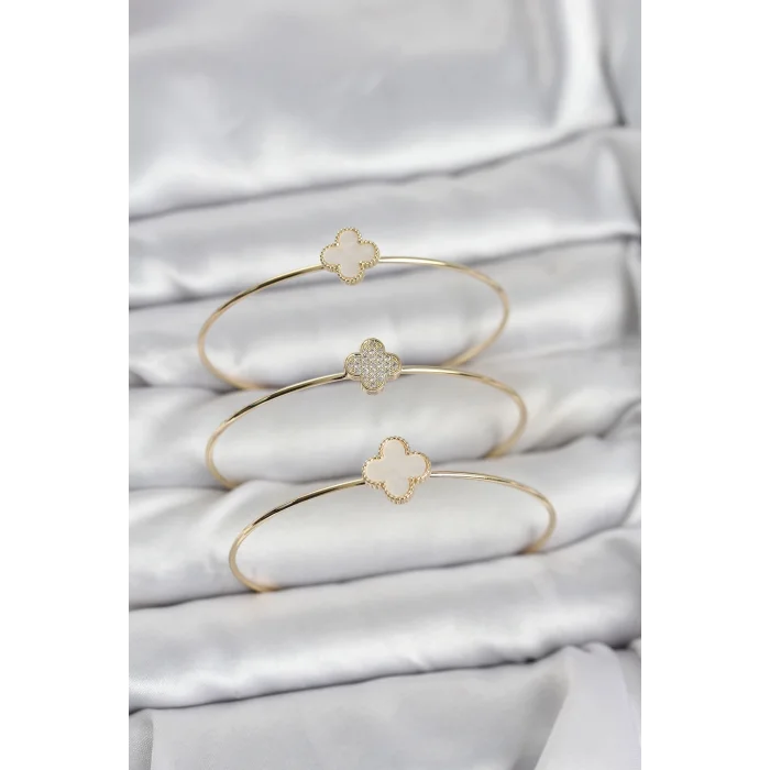 BUĞZ Gold Renk Yonca Model Zirkon Taşlı 3lü Kadın Bileklik Kombini