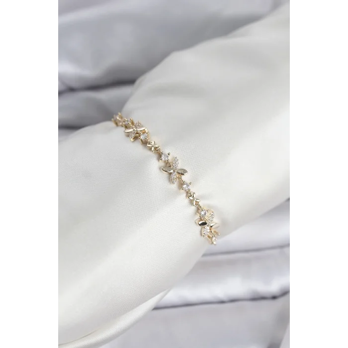 BUĞZ Gold Renk Yonca Model Zirkon Taşlı Asansörlü Kadın Bileklik