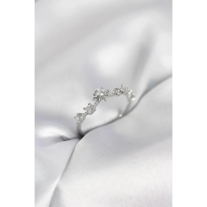 BUĞZ Gümüş Renk Gece Temalı Zirkon Taşlı Kadın Yüzük