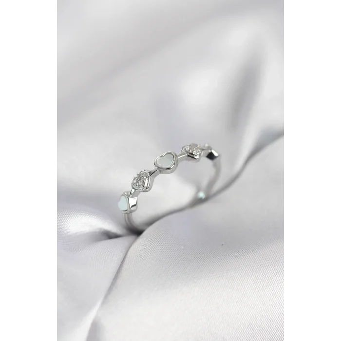 BUĞZ Gümüş Renk Minimal Kalp Model Zirkon Taşlı Pirinç Kadın Yüzük