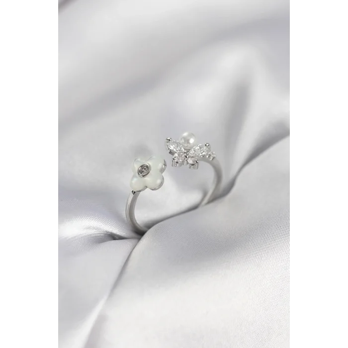 BUĞZ Gümüş Renk Sedefli Çiçek Model Kadın Yüzük