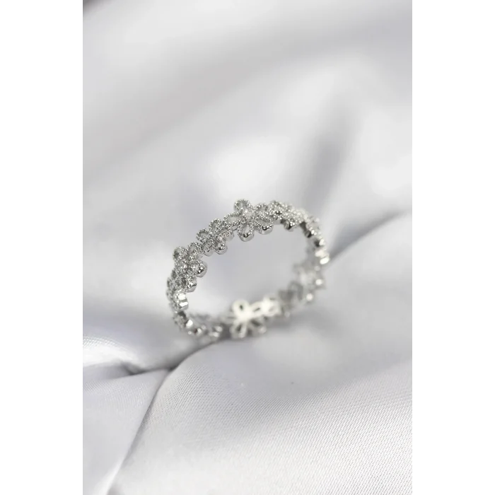 BUĞZ Gümüş Renk Sıralı Çiçek Model Zirkon Taşlı Kadın Yüzük