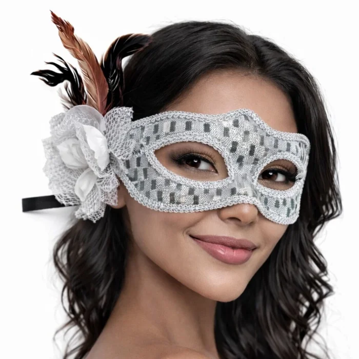 BUĞZ Gümüş Renk Tüylü Balo Maskesi Kadın Parti Aksesuarı
