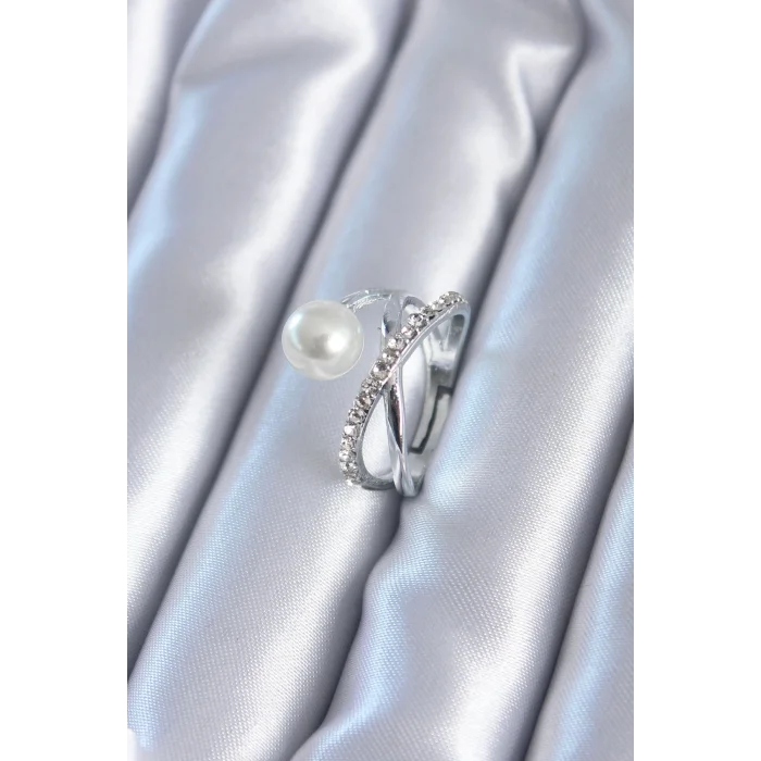 BUĞZ Gümüş Renk Zirkon Taşlı İncili Kadın Yüzük