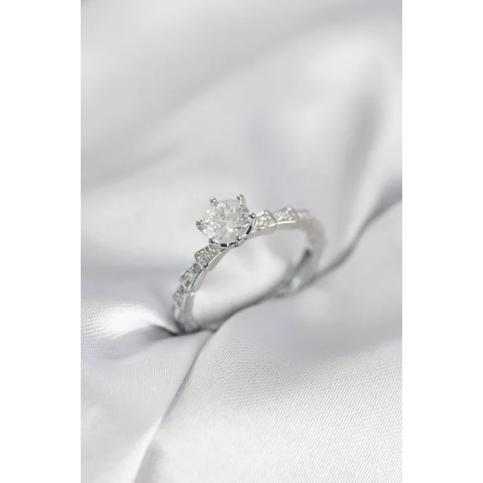 BUĞZ Gümüş Renk Zirkon Taşlı Tek Taş Model Kadın Yüzük