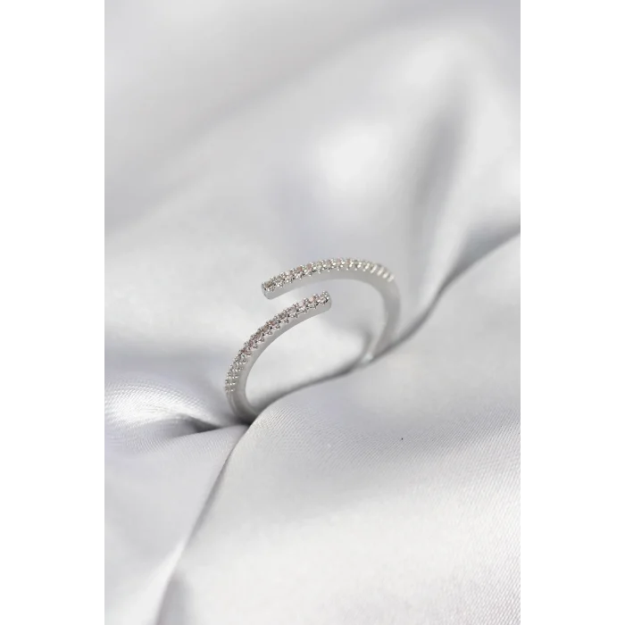 BUĞZ Gümüş Renk Zirkon Taşlı Yılan Tarz Kadın Yüzük