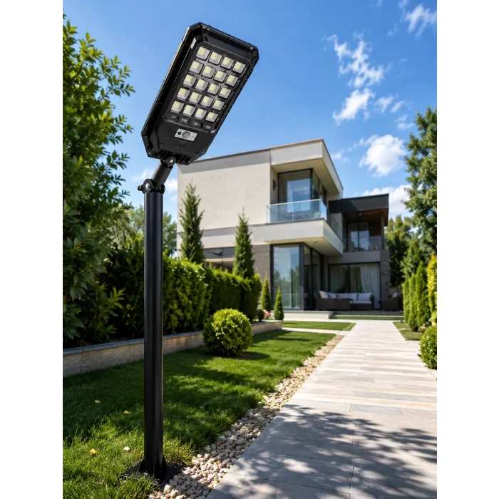 BUĞZ Hareket Sensörlü Solar LED Aydınlatma 3 Modlu Uzaktan Kumandalı Bahçe Lambası