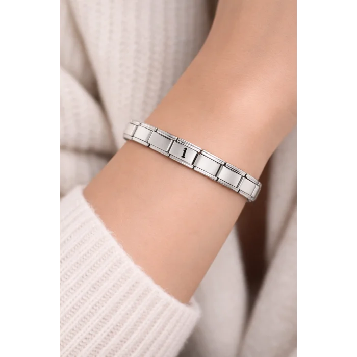 BUĞZ İ Harfli Çelik Bileklik – Kişiye Özel Baş Harf Bileklik – Paslanmaz Çelik Zarif Bileklik