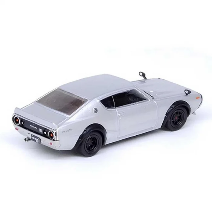  Inno 1:64 Nissan Skyline Silver 200 GT-R