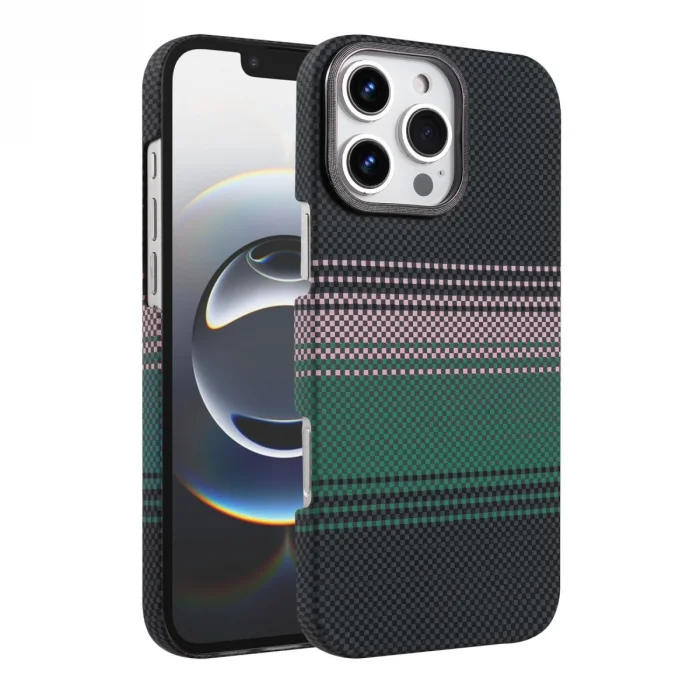 BUĞZ İphone 16 Pro Vega Magsafe Kapak - Yeşil