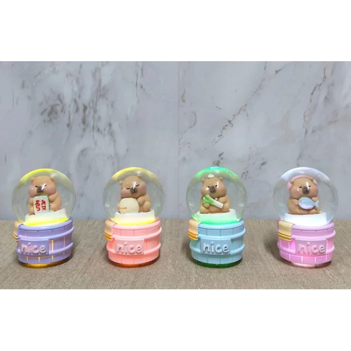 BUĞZ Kapibara Tasarımlı Işıklı Kar Küresi