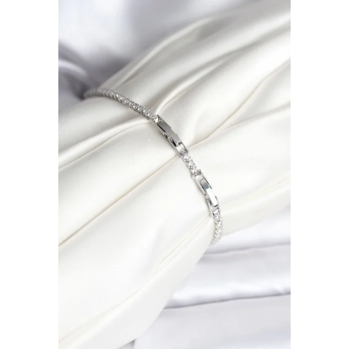 BUĞZ Kelebek Model Zirkon Taşlı Gümüş Renk Pirinç Su Yolu Kadın Bileklik - Lisinya