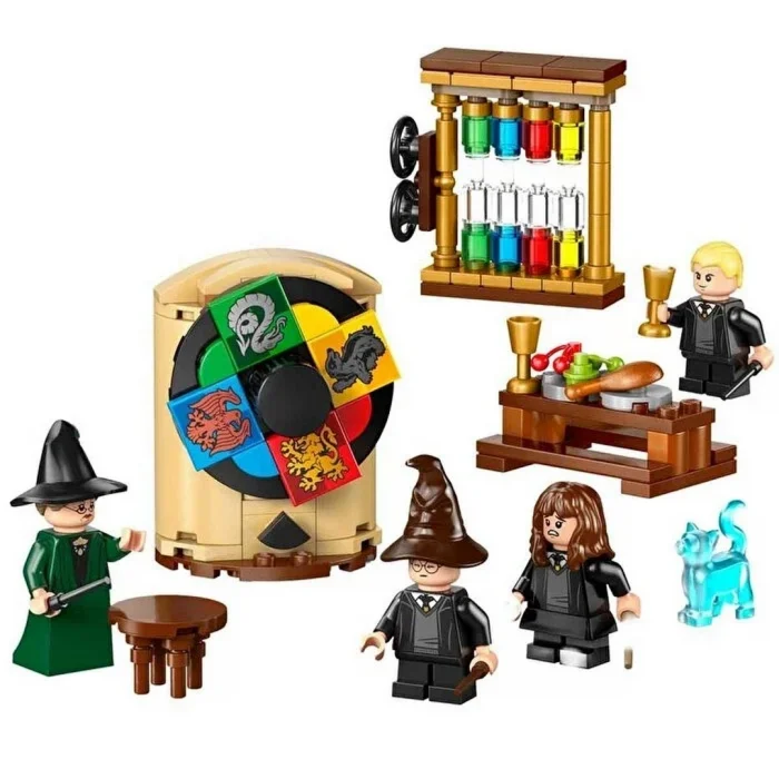 BUĞZ LEGO Harry Potter Hogwarts Şatosu: Seçmen Şapka Töreni 76460