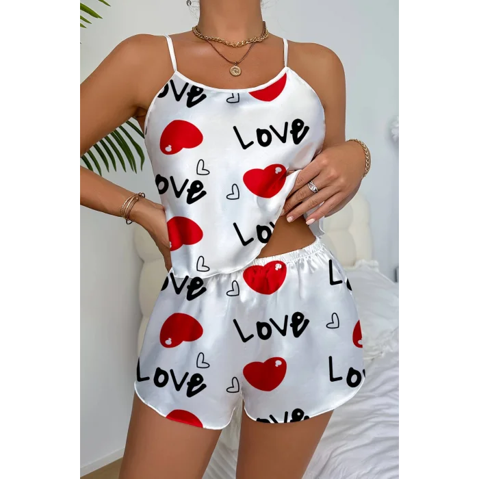 BUĞZ Love Desenli Beyaz Saten Şortlu Gecelik Takım