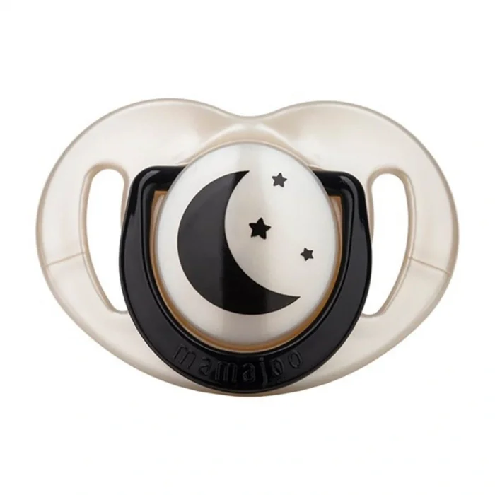 BUĞZ Mamajoo Sterilizasyon & Saklama Kutulu Black & Pearl Desenli İkili Ortodontik Emzik Gece & Gündüz / 12 Ay+