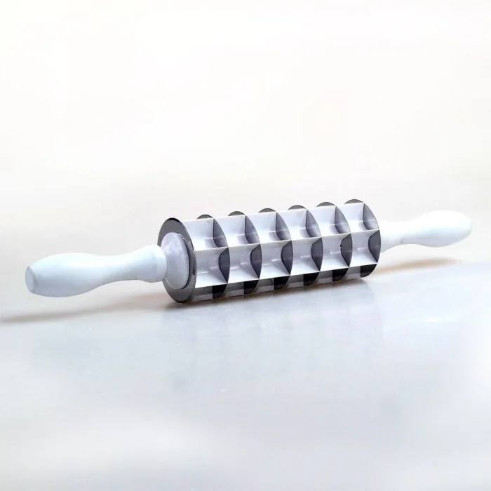 BUĞZ Mantı Merdanesi Kare Mantı Merdanesi 7 Bıçaklı