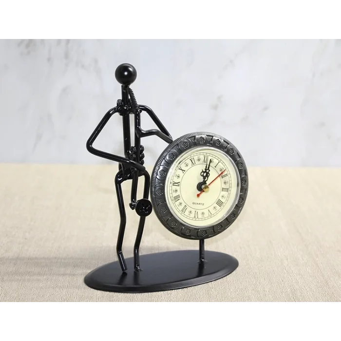 BUĞZ Metal Saatli Saksafon Çalan Müzisyen Alk4335