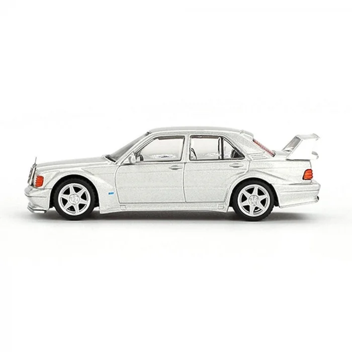 BUĞZ Mini GT 1/64 Mercedes-Benz 190E 2.5-16 Evolution II Astral Silver - Blister Paket MGT00852-BL