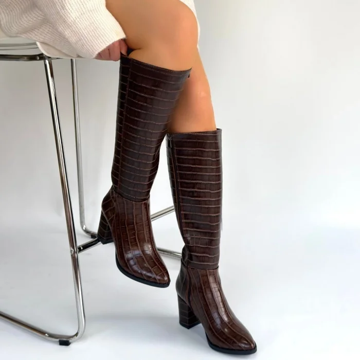 BUĞZ Morena Acı Kahve Desenli Rugan Topuklu Çizme - Lisinya