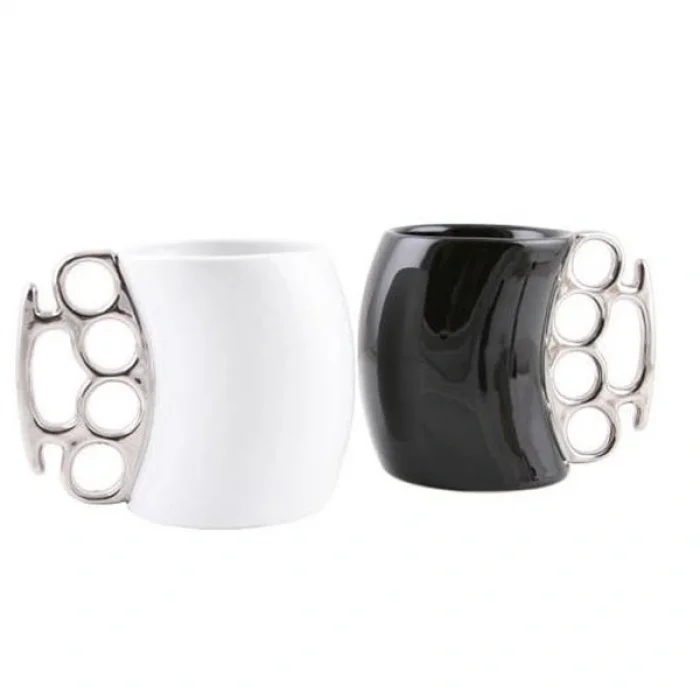 BUĞZ Muşta Tasarımlı Seramik Kupa