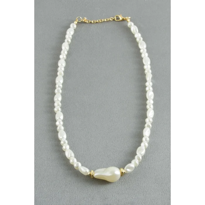 BUĞZ Oval Taşlı İnci  Kolye