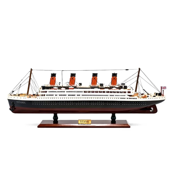 BUĞZ Özel Tasarım Ahşap Işıklı Titanik Gemi - Model 2