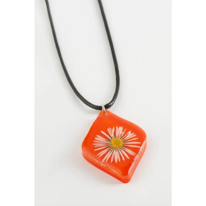  Papatya Köşeli Epoksi Kolye