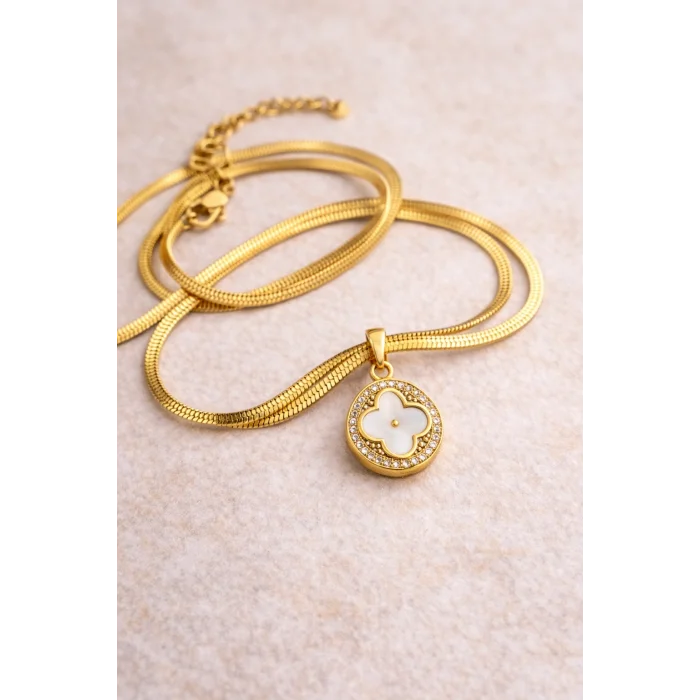 BUĞZ Paslanmaz Çelik Yonca Kolye MODEL 8 – Gold Kaplama Sedef Görünümlü Zirkon Taşlı | Kararmaz Kadın Kolyesi