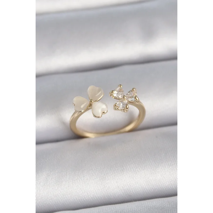 BUĞZ Pirinç Gold Renk Ayarlanabilir Zirkon Taşlı Kalp Beyaz Mineli Model Kadın Yüzük