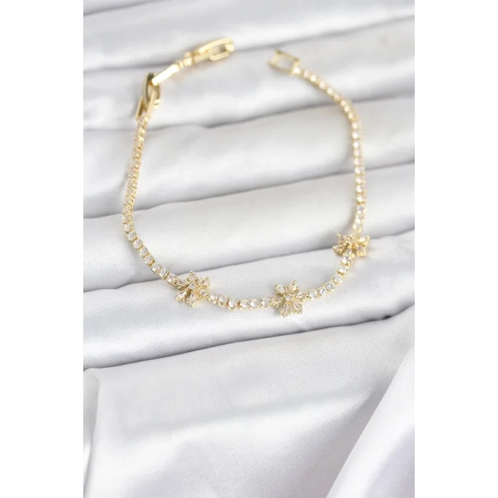 BUĞZ Pirinç Gold Renk Çiçek Model Zirkon Taşlı Su Yolu Kadın Bileklik