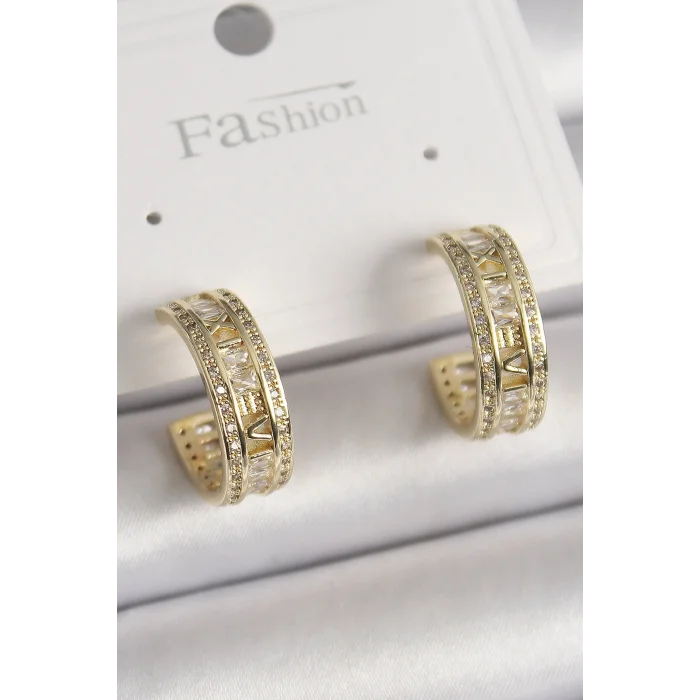 BUĞZ Pirinç Gold Renk Zirkon Taşlı İşleme Detay Halka Model Kadın Küpe