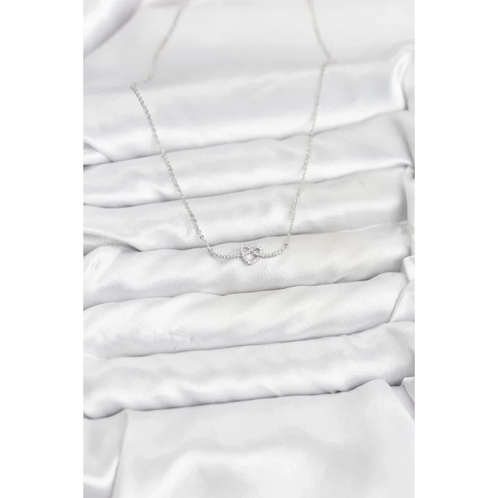 BUĞZ Pirinç Gümüş Renk Düğüm Kalp Model Kadın Kolye