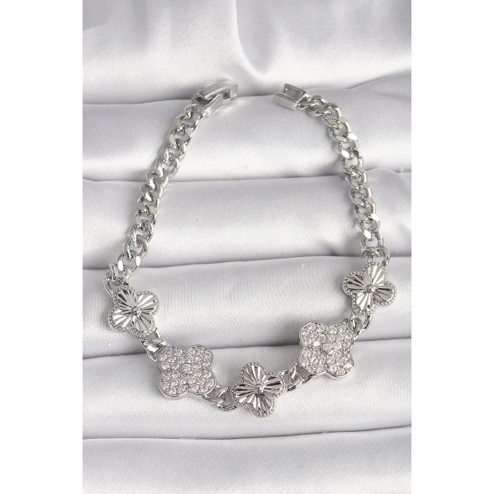 BUĞZ Pirinç Gümüş Renk Zincir Yonca Model Kadın Bileklik