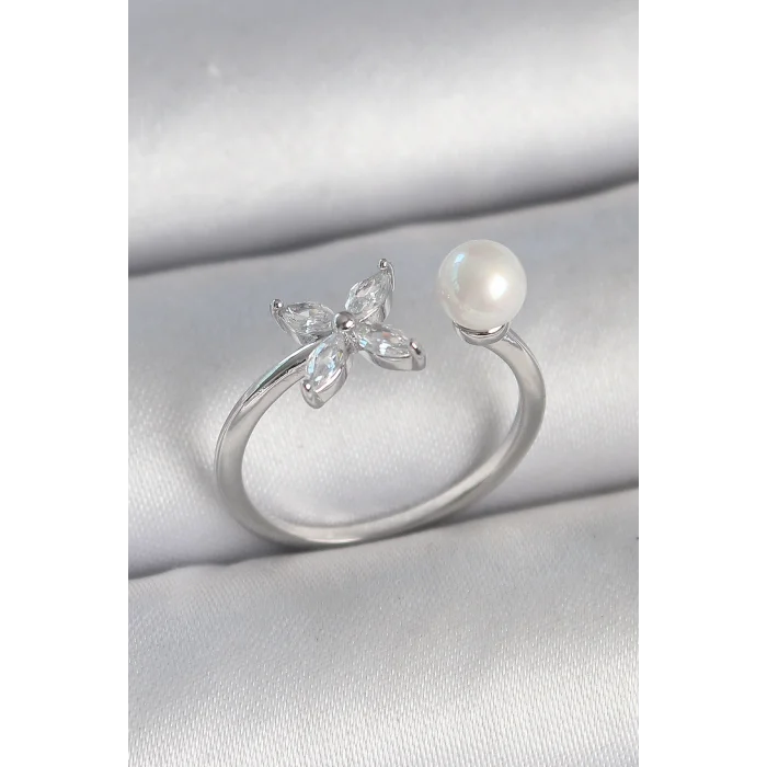 BUĞZ Pirinç Gümüş Renk Zirkon Taşlı Çiçek Model İnci Detay Ayarlanabilir Kadın Yüzük