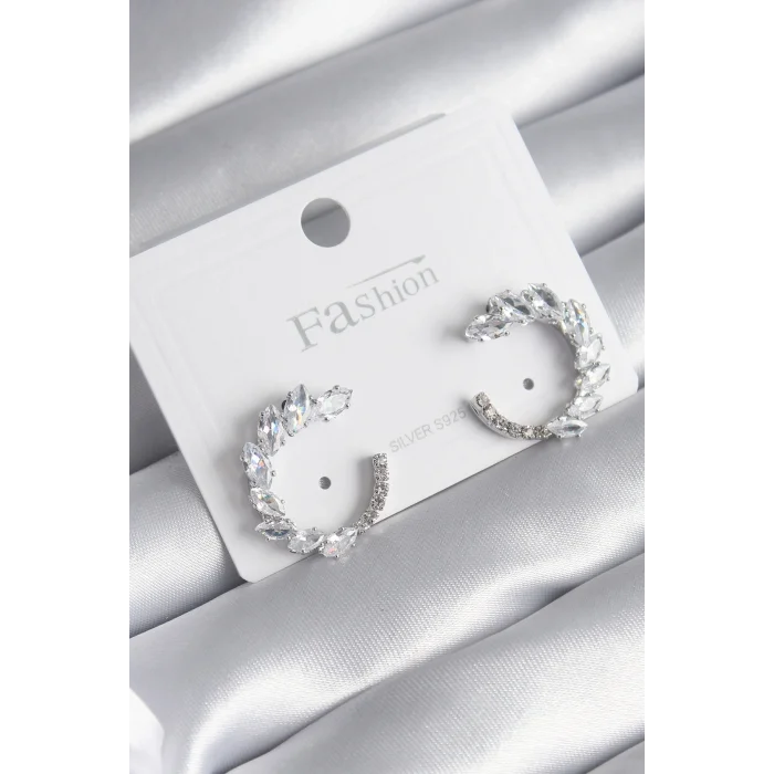 BUĞZ Pirinç Gümüş Renk Zirkon Taşlı Kadın Küpe