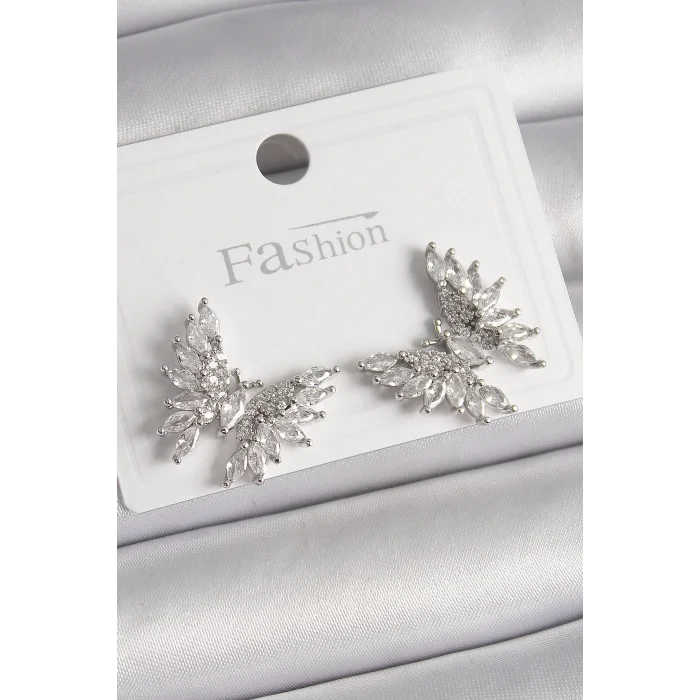 BUĞZ Pirinç Gümüş Renk Zirkon Taşlı Kelebek Model Kadın Küpe
