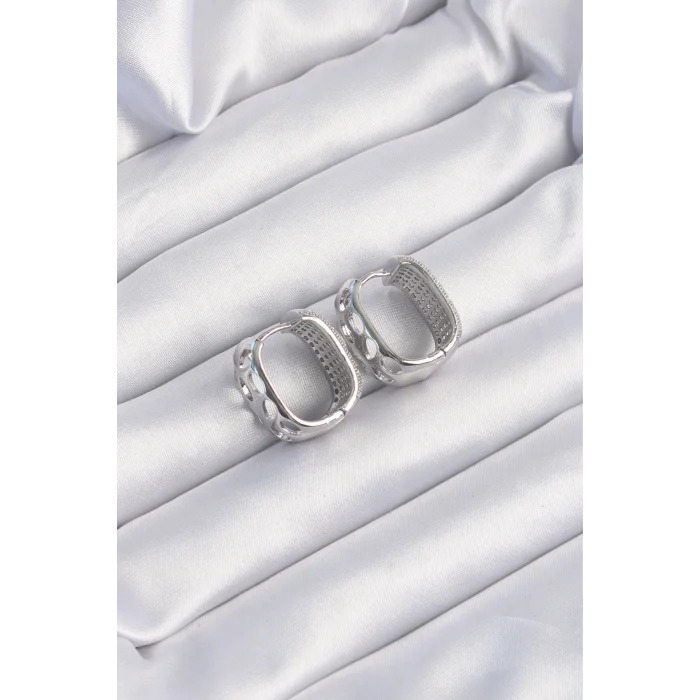 BUĞZ Pirinç Gümüş Renk Zirkon Taşlı Minimal Halka Küpe - Lisinya