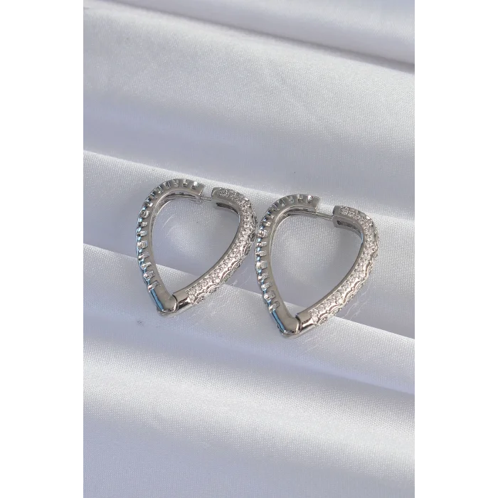 BUĞZ Pirinç Gümüş Renk Zirkon Taşlı Motifli Kalp Küpe - Lisinya