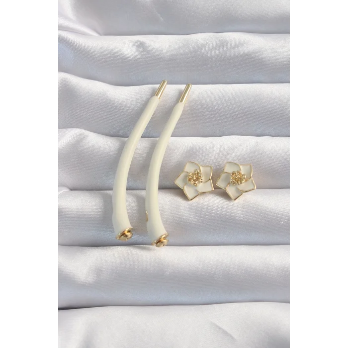 BUĞZ Pirinç Krem Renk Botega Küpe