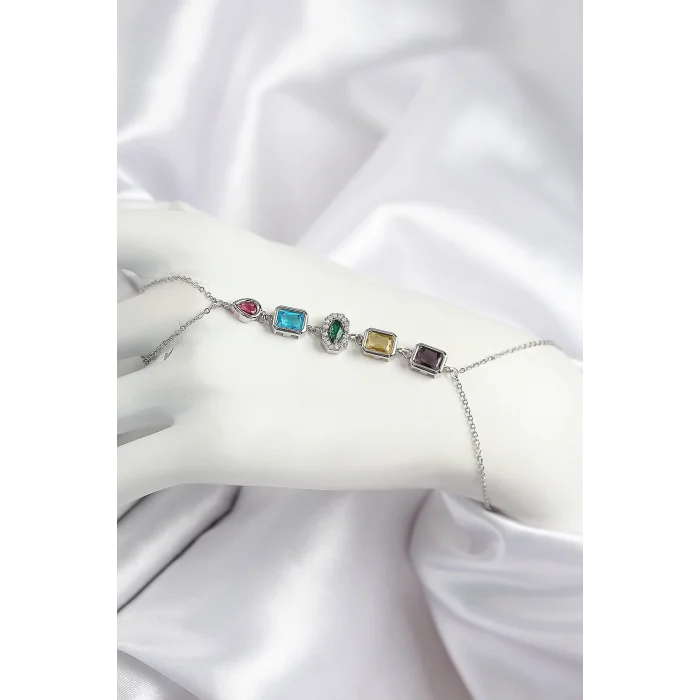 BUĞZ Pirinç Renkli Zirkon Taşlı Model Gümüş Renk Şahmeran