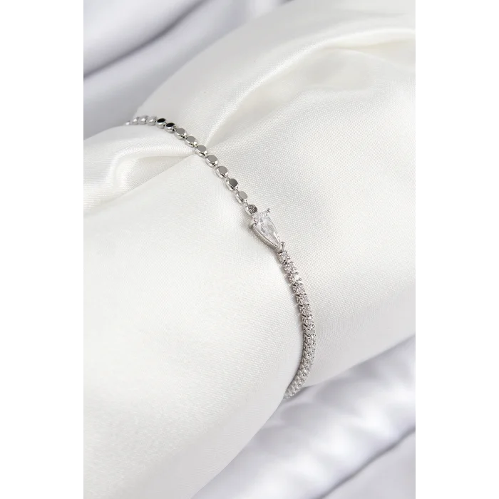 BUĞZ Pirinç Zirkon Taşlı Damla Model Ezme Zincir Gümüş Renk Kadın Bileklik