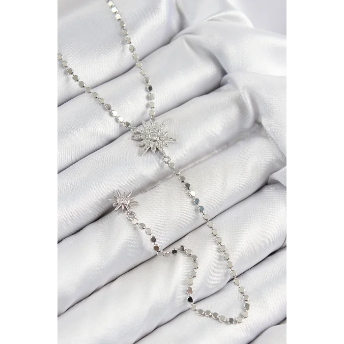 BUĞZ Pirinç Zirkon Taşlı Ezme Zincirli Kutup Yıldızı Model Gümüş Renk Y Kolye