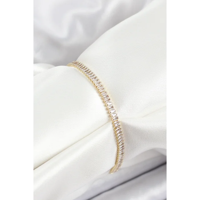 BUĞZ Pirinç Zirkon Taşlı İnce Su Yolu Model Gold Renk Kadın Bileklik