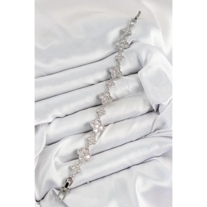 BUĞZ Pirinç Zirkon Taşlı Yonca Model Gümüş Renk VIP Seri Kadın Bileklik - Lisinya